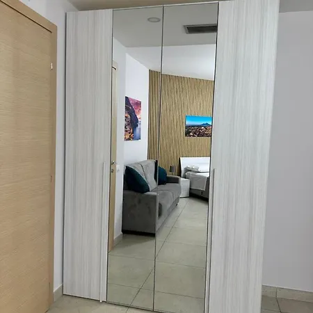 Fabiria -